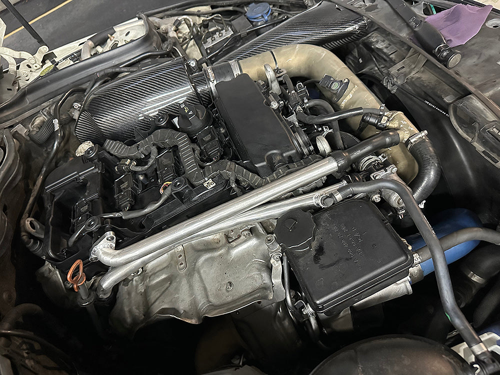 Coolant and AOS Pipe for Mercedes-Benz W204 1.8T Car Tornado Tuning