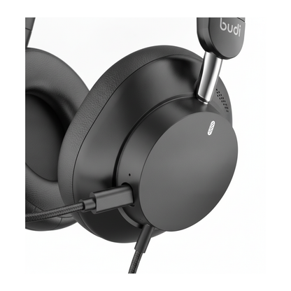 Budi Wireless Gaming Headset 2.4G Bluetooth Wired 40mm Drivers 33H - close-up detail