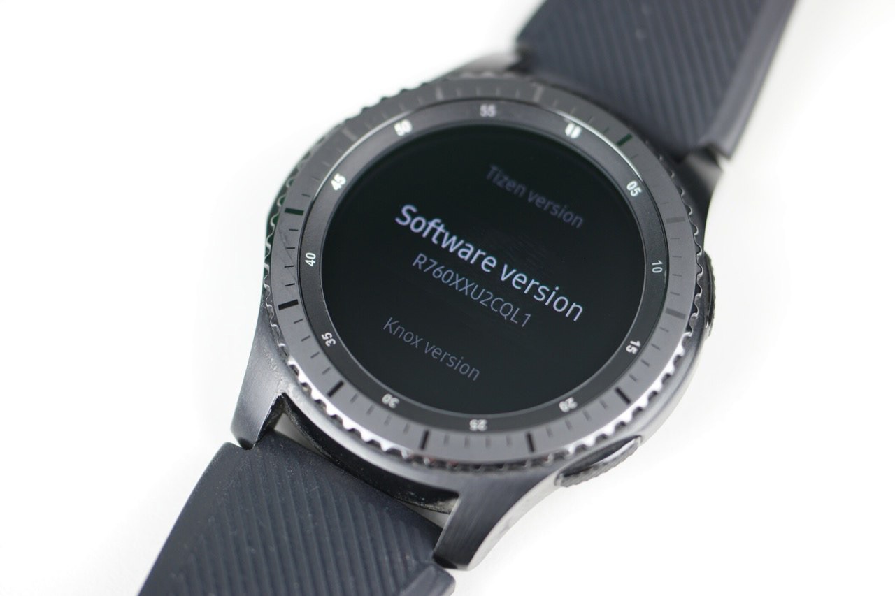 Galaxy watch прошивка. Корпус Galaxy watch 4. Самсунг вотч задняя панель. Защитный корпус Galaxy watch. Ремонт Samsung watch 3.